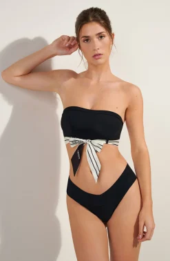 Pain de Sucre Poitrine Menue|Maillots Noirs*evry Noir